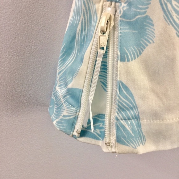 Danielle M & Trousers Floral Cotton Blend Shorts - Picture 5 of 8